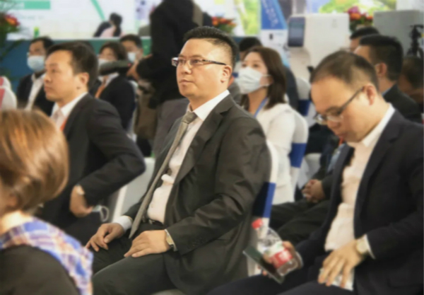 溢爱公司受邀参加第二届世界大健康博览会11.jpg